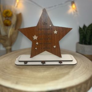 Lembrança de Fim de Ano Letivo para Professores Personalizada: Homenagem em MDF e Mogno