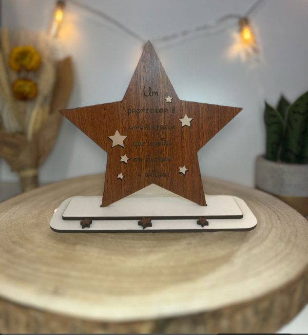 Lembrança de Fim de Ano Letivo para Professores Personalizada: Homenagem em MDF e Mogno