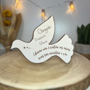 Pomba com Íman em MDF Personalizada: Uma Lembrança Especial para Professores