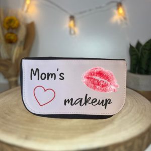 "Bolsa de Maquiagem Personalizada: Organize com Estilo!"