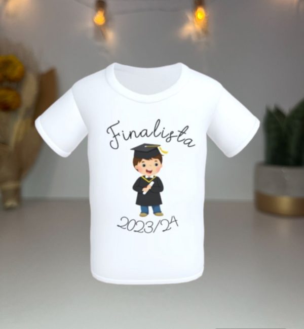 T-Shirt para Finalista do Ano Lectivo: Celebração em Grande Estilo