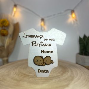 Lembrança de Batizado Personalizada em MDF com Íman: Um Toque Especial para um Dia Inesquecível